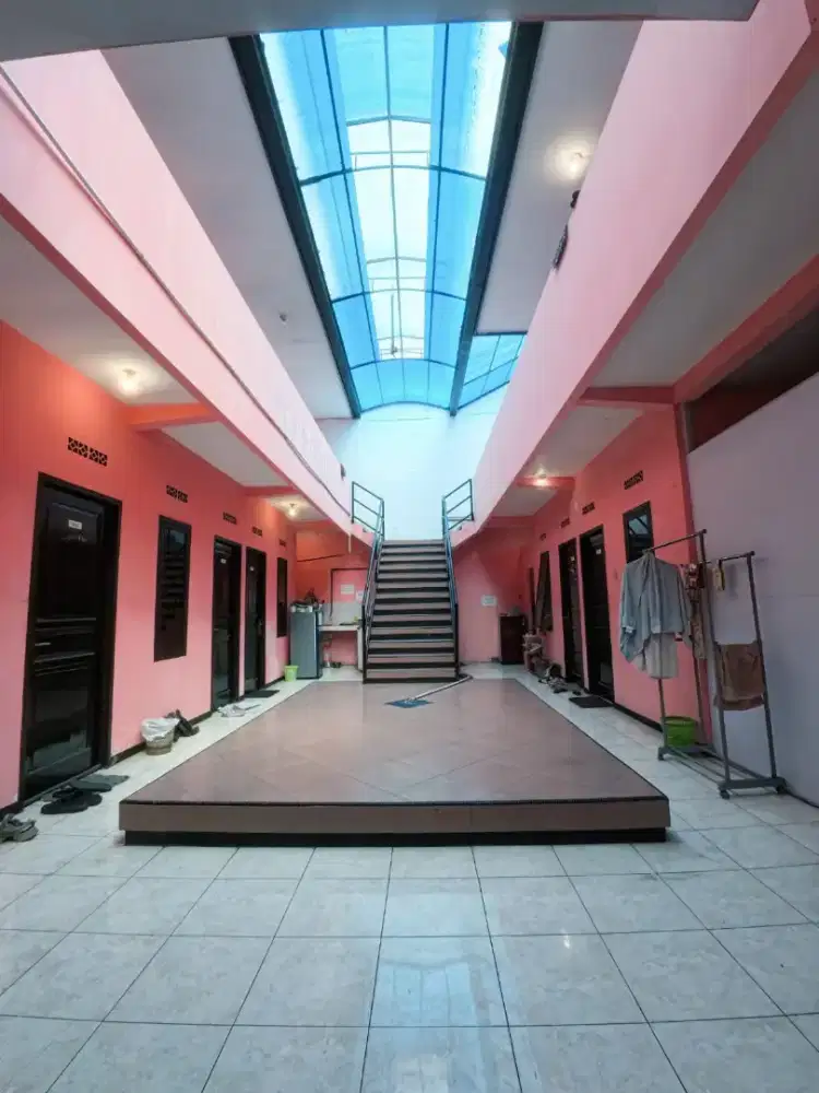 Rumah Induk Plus Rumah Kost Lokasi Soekarno Hatta Dekat Kampus UB
