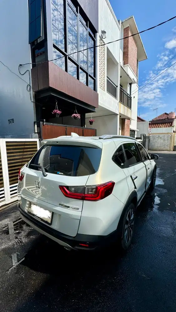 Honda BR-V 2023 Bensin