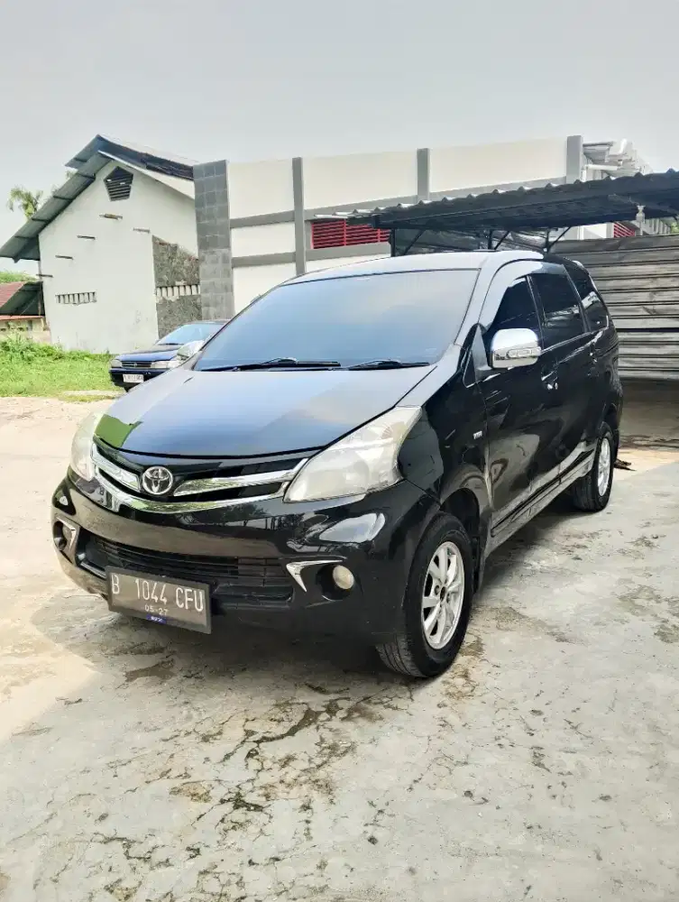 jasa perawatan kendaraan salon mobil exterior interior engine