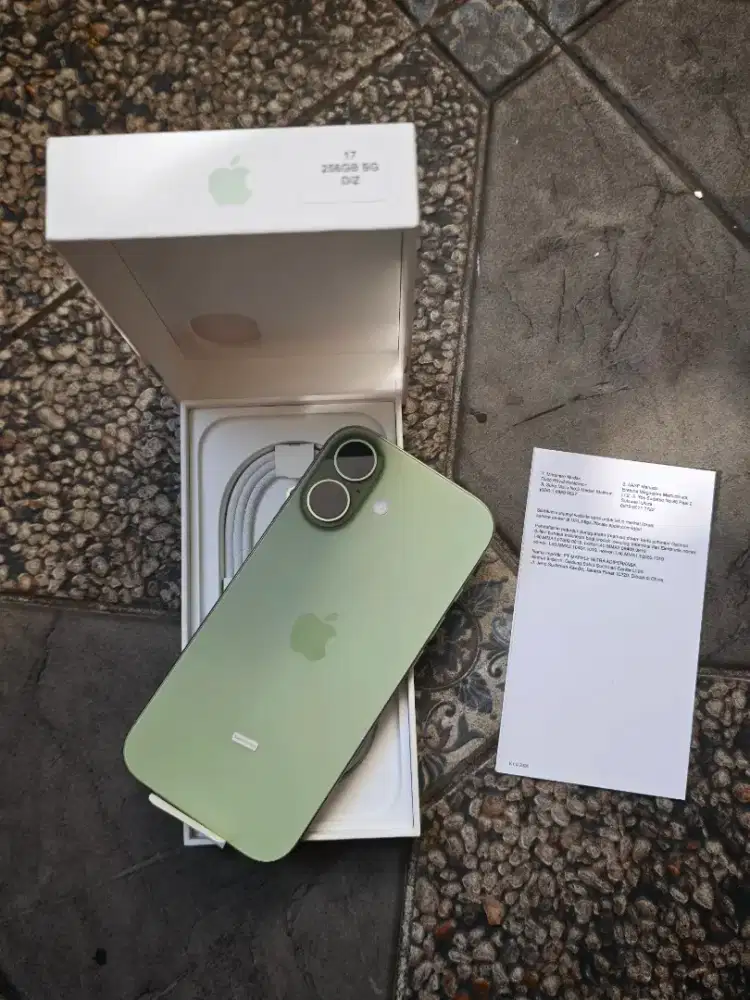 iphone 17 256 Sage resmi ID/A