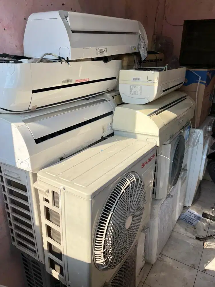 Menerima Elektronik AC rusak bekas