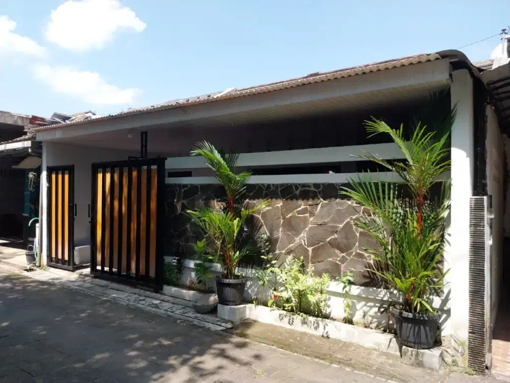 Dikontrakkan Rumah Tinggal