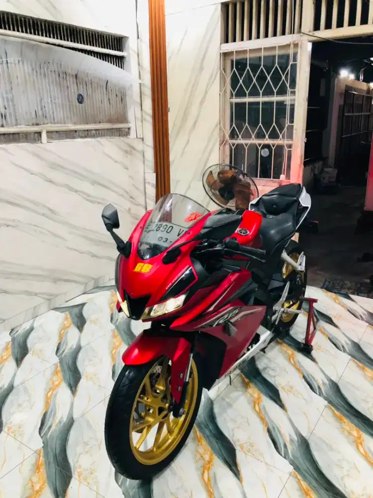 YAMAHA R15 NEW V3 ISTIMEWA 2018 Pajak Hidup
