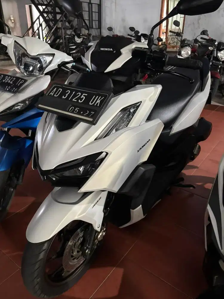 VARIO 160 ABS TAHUN 2022