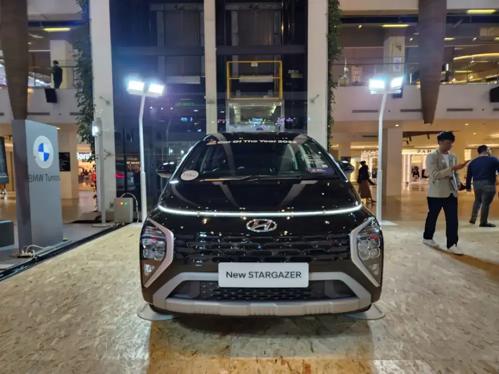 Hyundai Stargazer Essential 1.5 AT