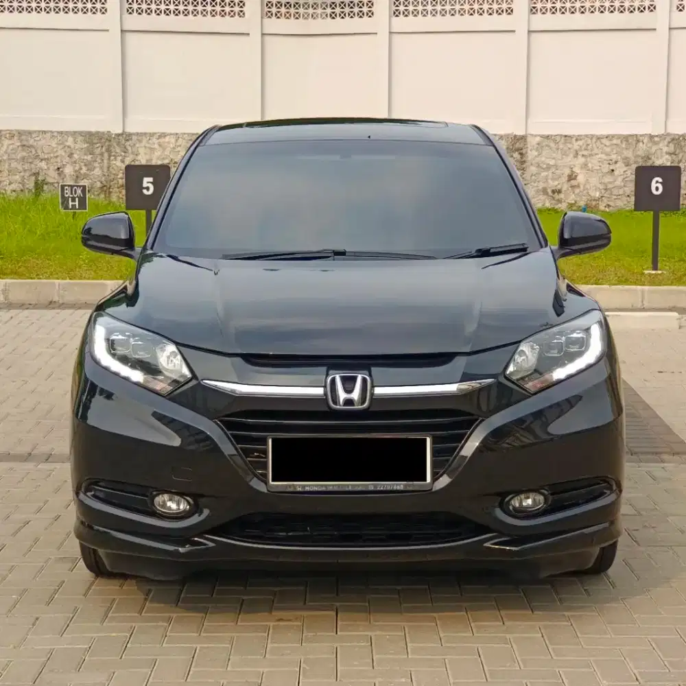 Honda Hrv Prestige 1.8 Automatic 2018 Bensin Hitam Metalik