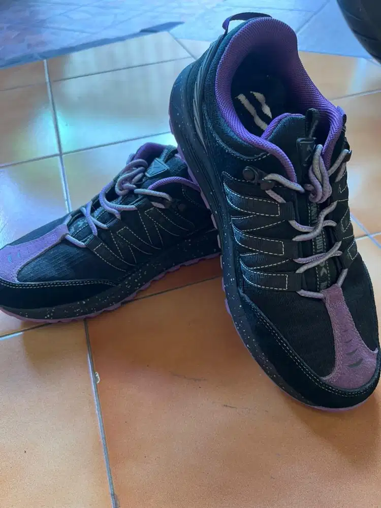 WTS DIJUAL KANKY x RAWTYPE RIOT Story & KANKY ALL BLACK KITADAKE
