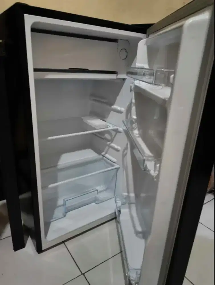 Kulkas 1 pintu merk Changhong