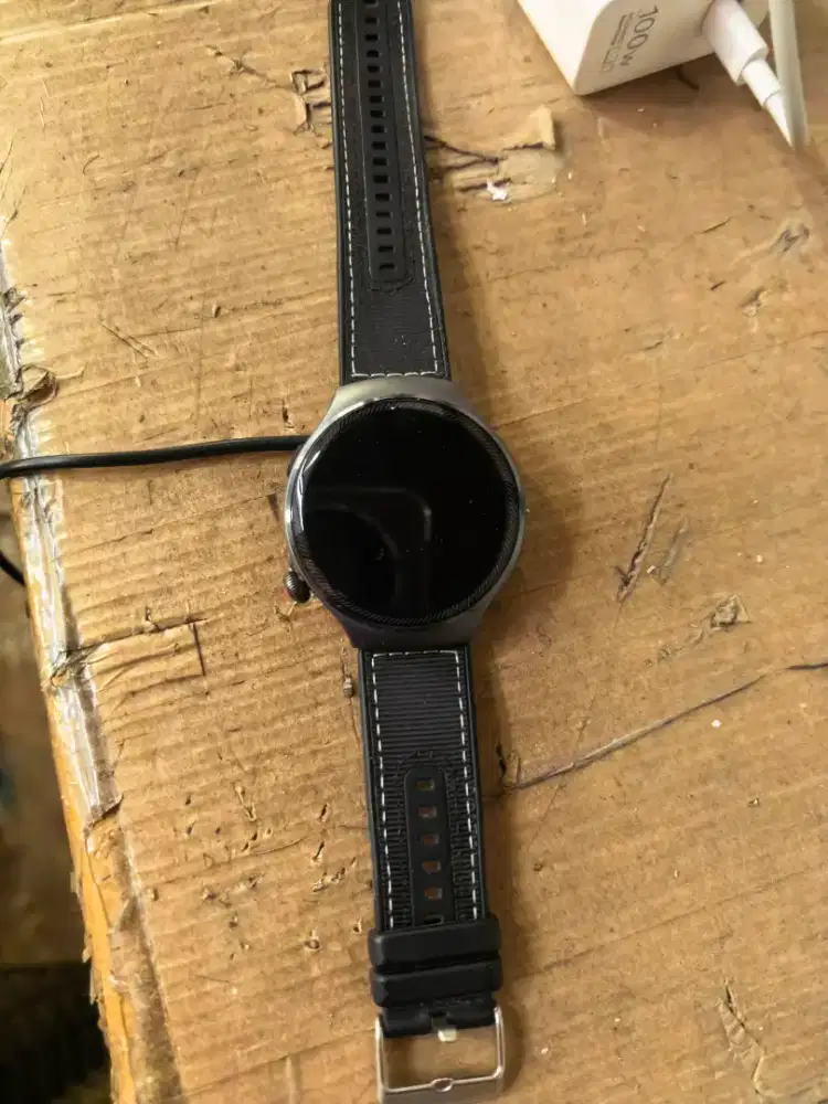Smartwatch itel 043, jam tangan digital