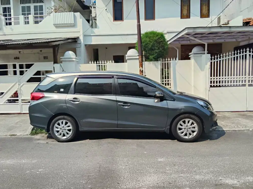 2015 Honda Mobilio 1.5 E Bensin MT