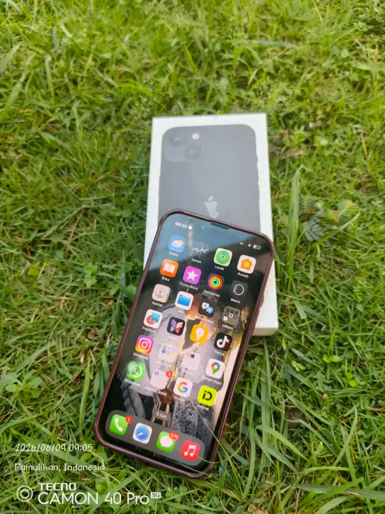 Iphone 13 128 Inter LL/A midnight blue pakai stiker pink