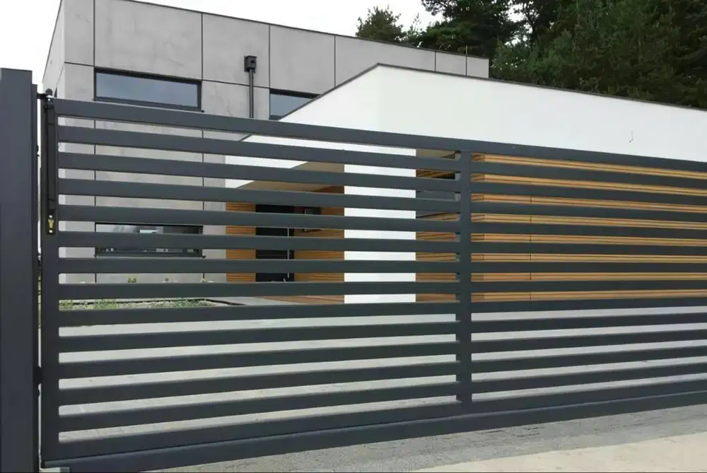 Terima Bikin Pagar Rumah Besi Custom Minimalis Bandung
