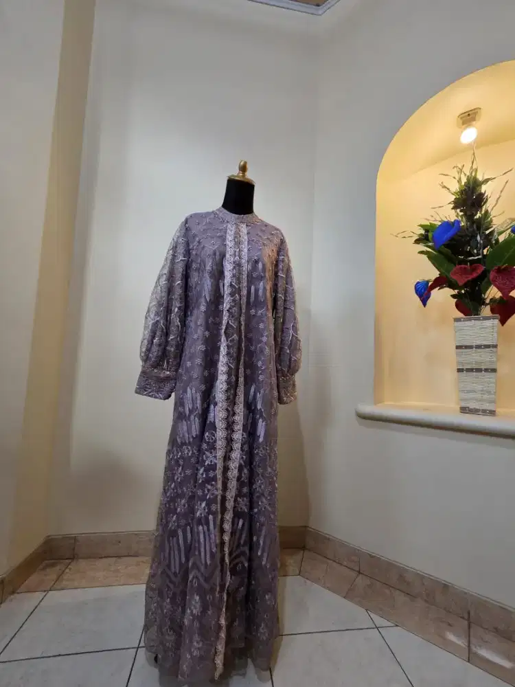 Dijual Dress brukat Party Wedding / pesta yang mewah dan elegant