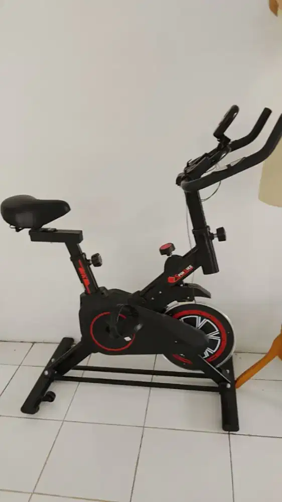 SPIN/SPINNING BIKE