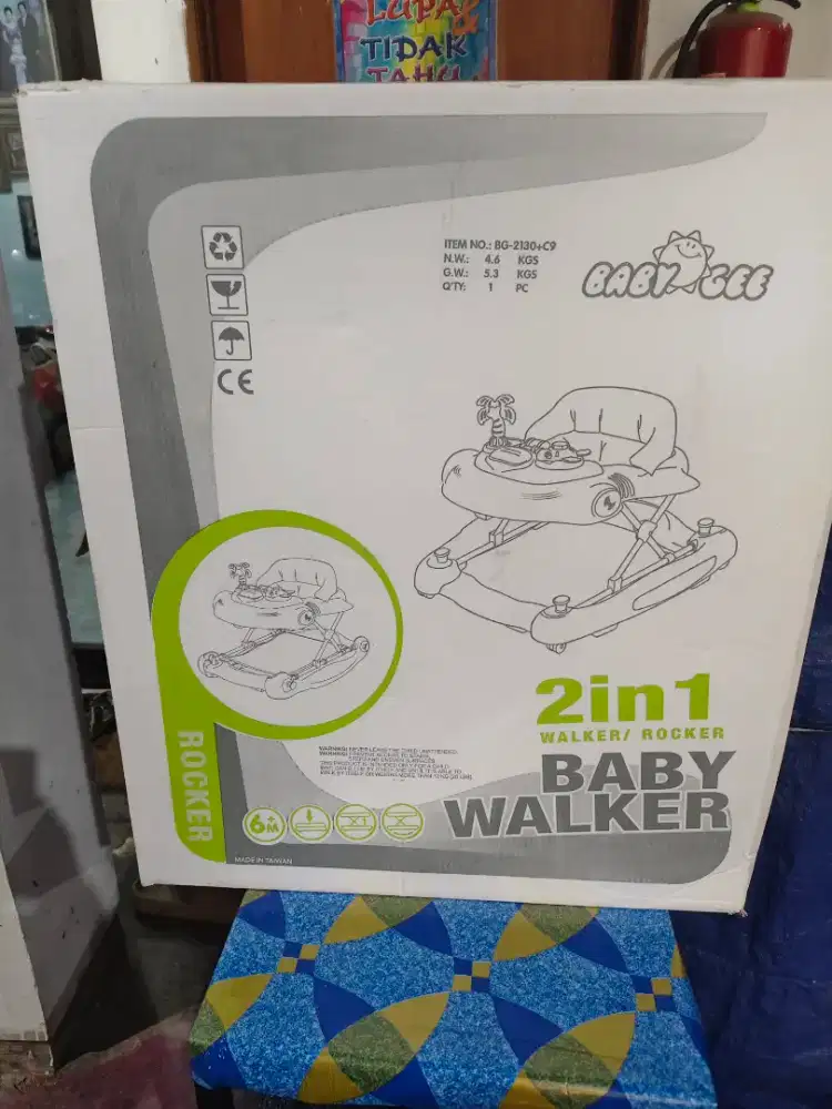 Baby gee baby walker 2 in 1 rocker