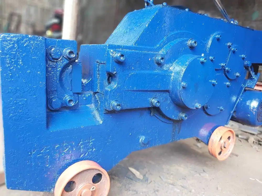 Sewa Bar cutter untuk proyek kecil hingga besar harga kompetitif