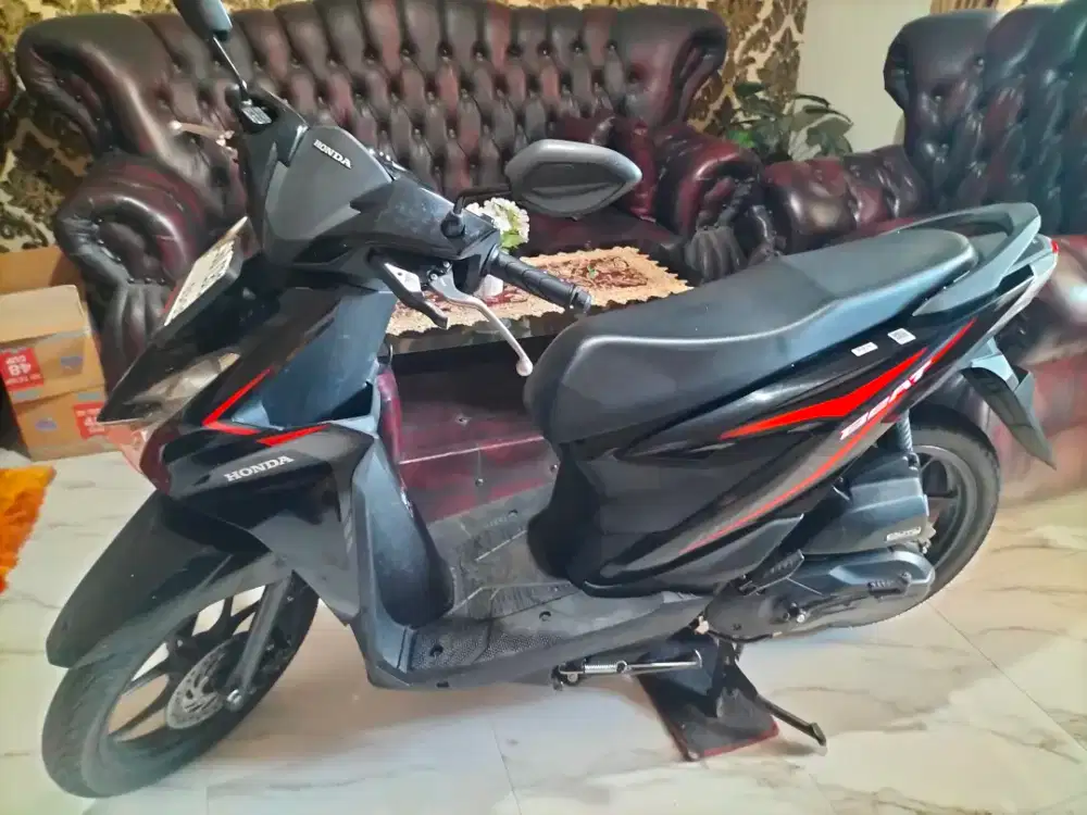 Honda beat naw 2025 seperti baru km 6000 tgn 1 dr baru. PJK  hdp