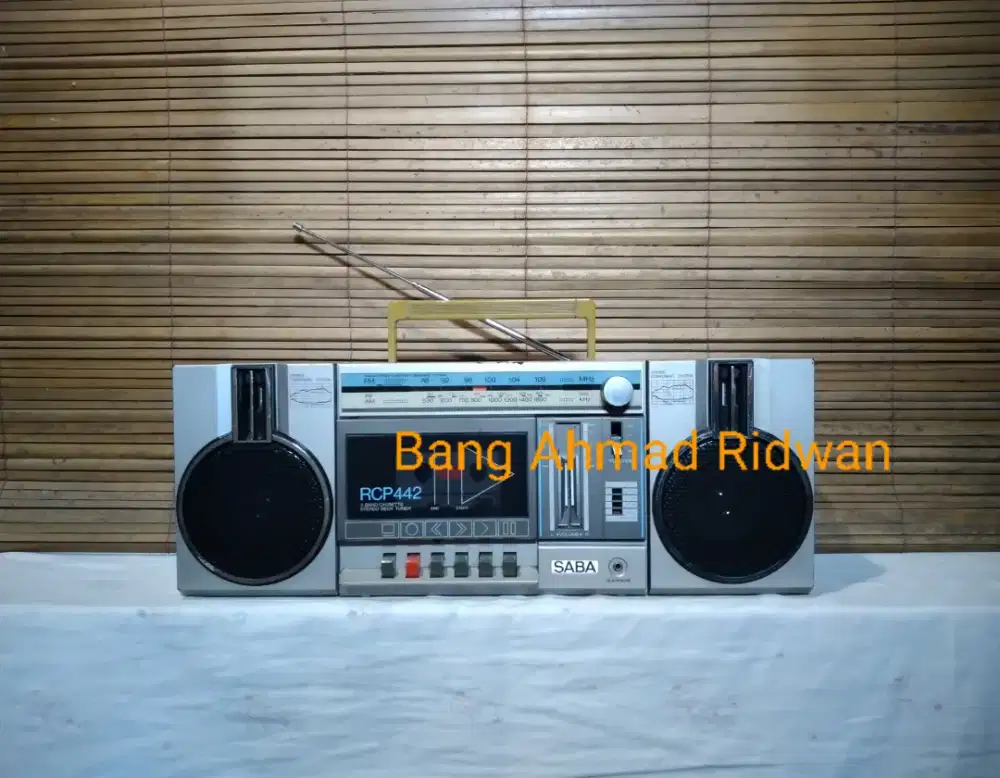 SABA FM radio tape kaset pita antik jadul kuno tua klasik boombox