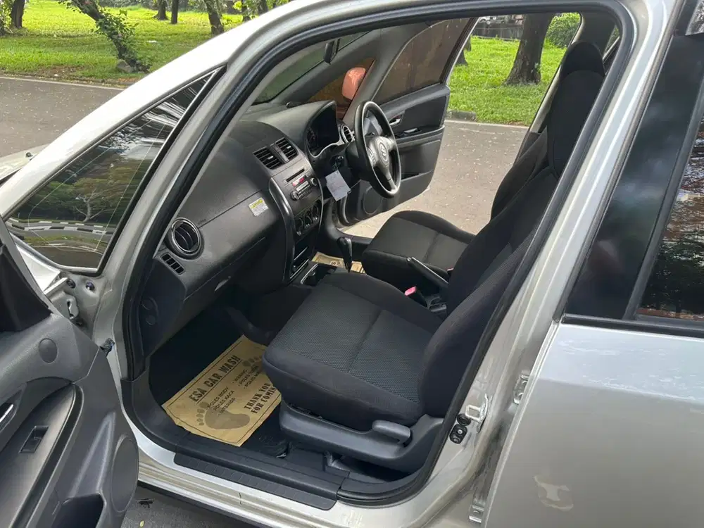 Suzuki SX4 2012 Bensin