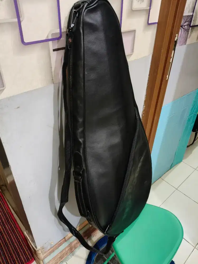 Sarung raket tennis kulit asli