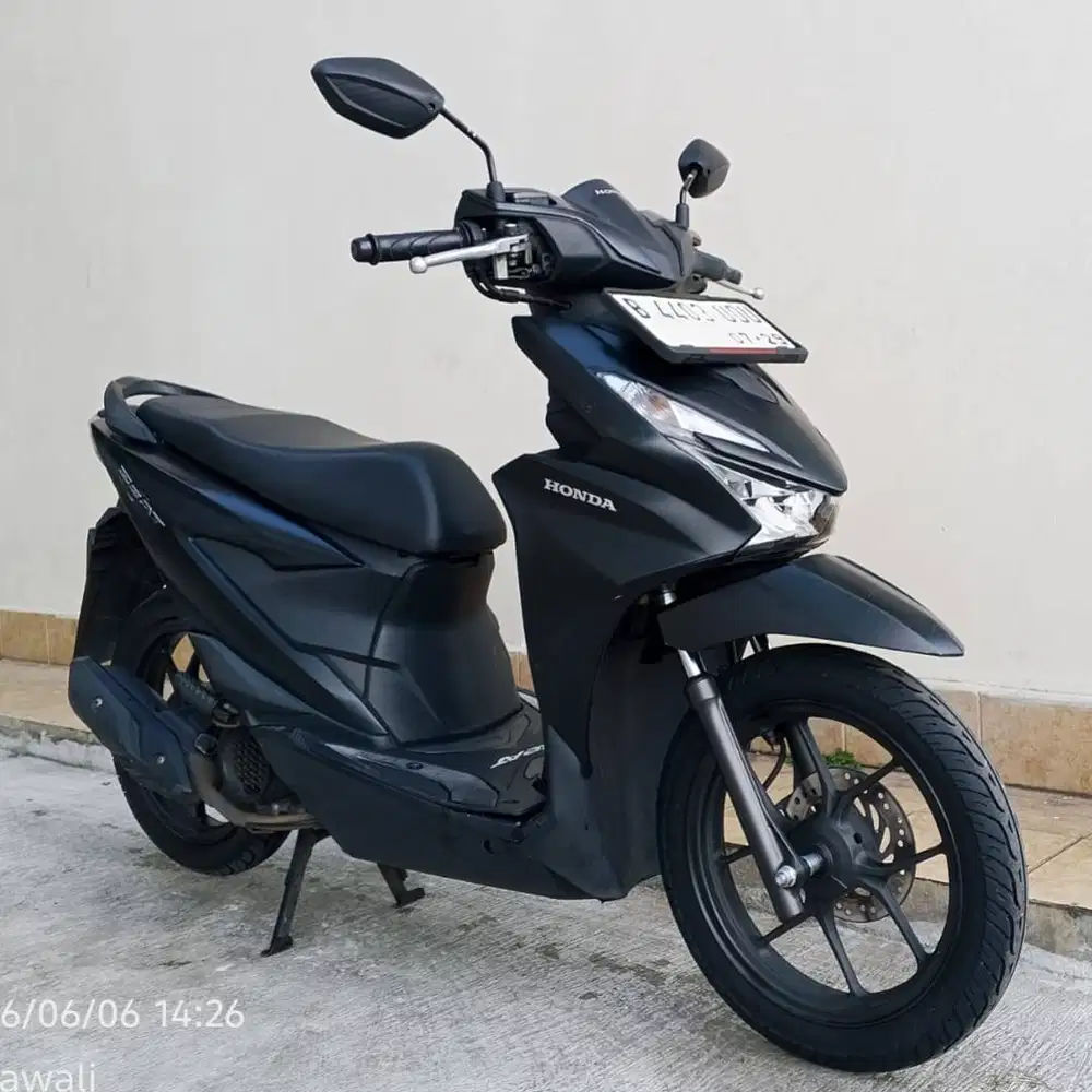 HONDA BEAT DELUXE SMARTKEY TH 2024 CASH/KREDIT