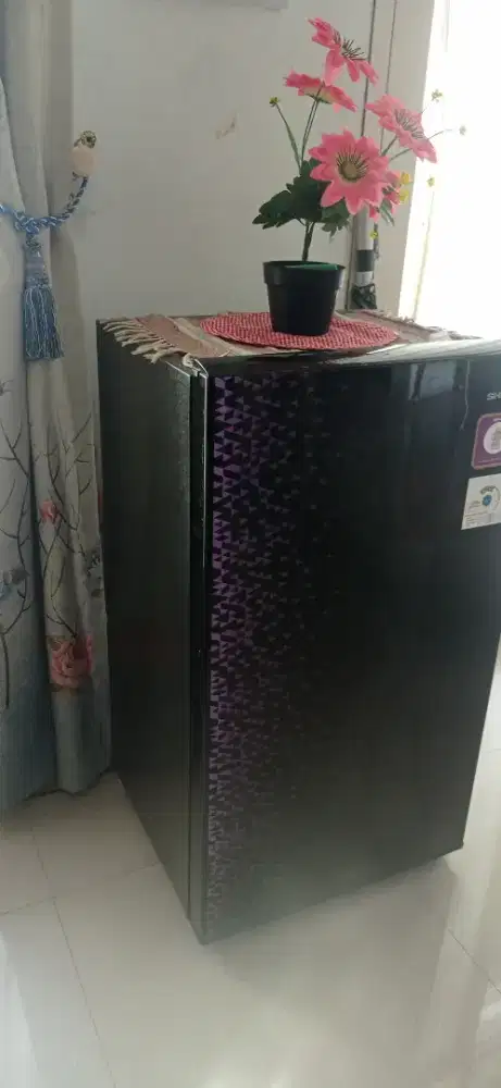 Kulkas 1 pintu sharp