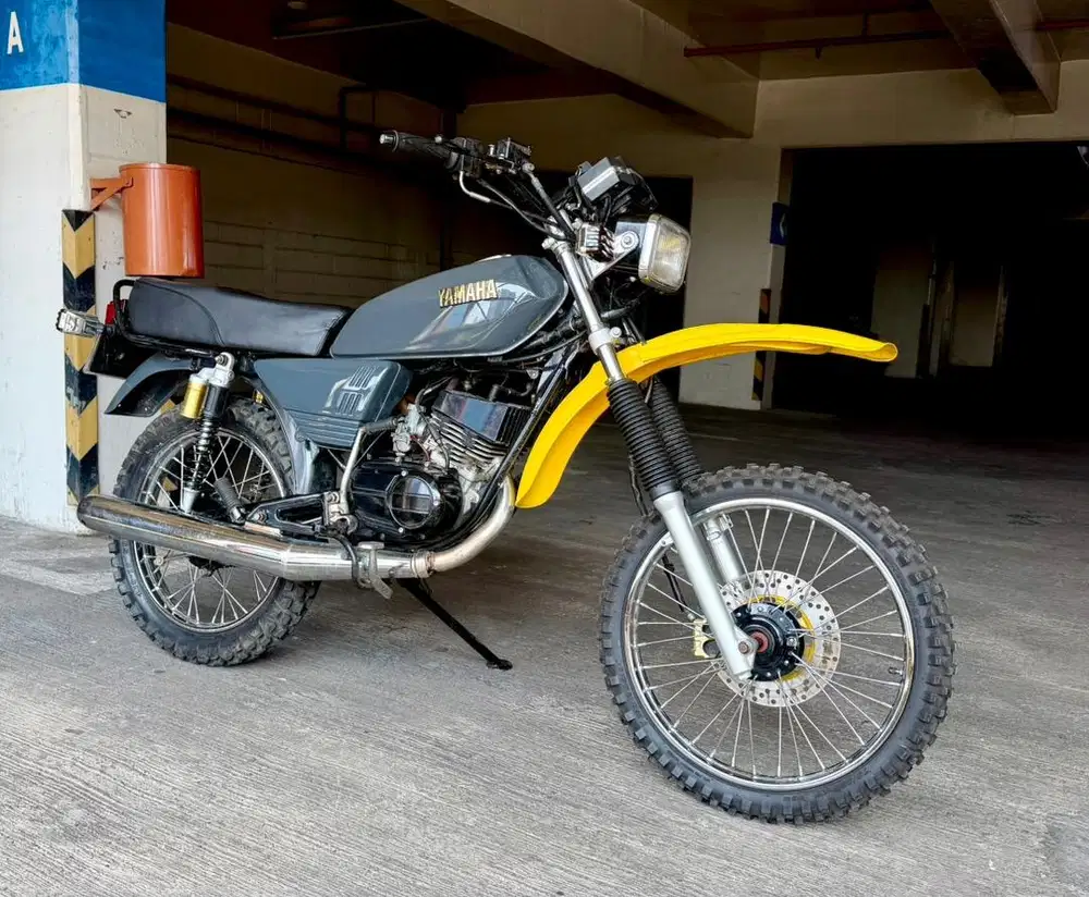 Yamaha YT 115 ex Police