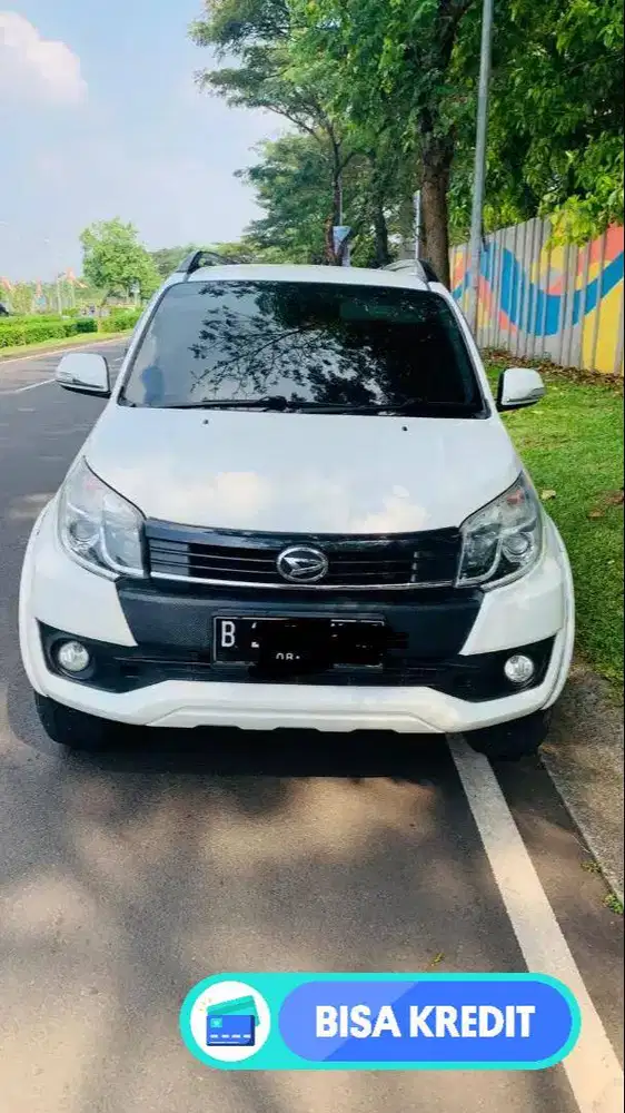 Terios AT 2015 Putih Istimewa