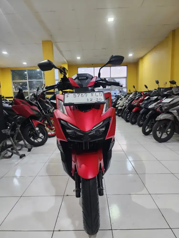 NEW VARIO 160 CBS 2025 KM LOWW