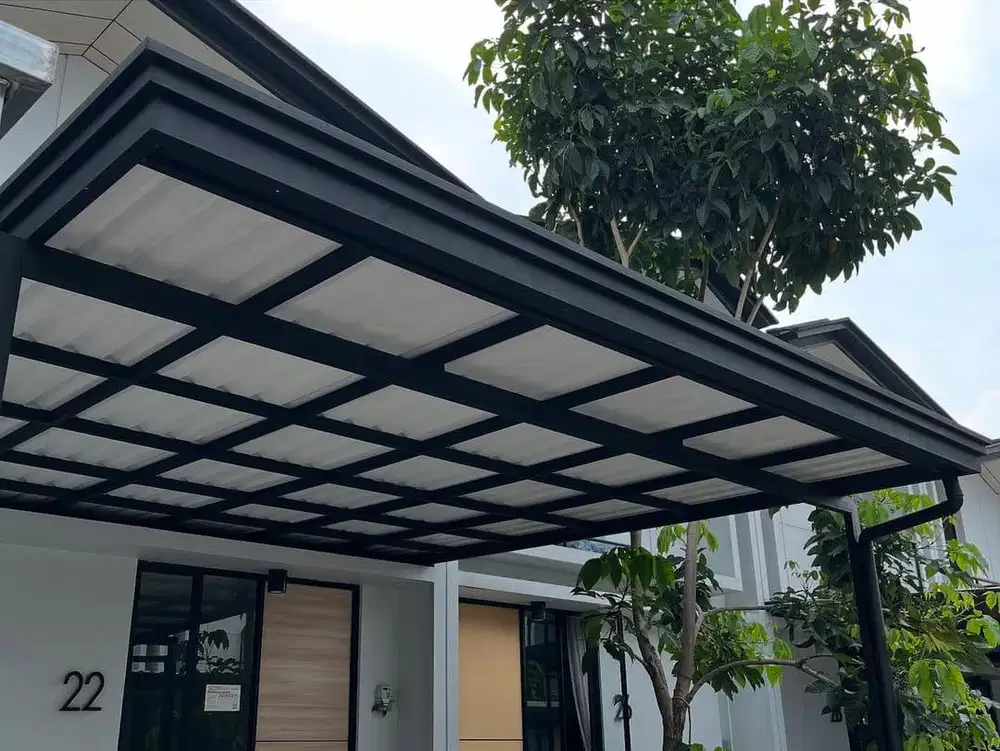 Pemasangan kanopi minimalis modern