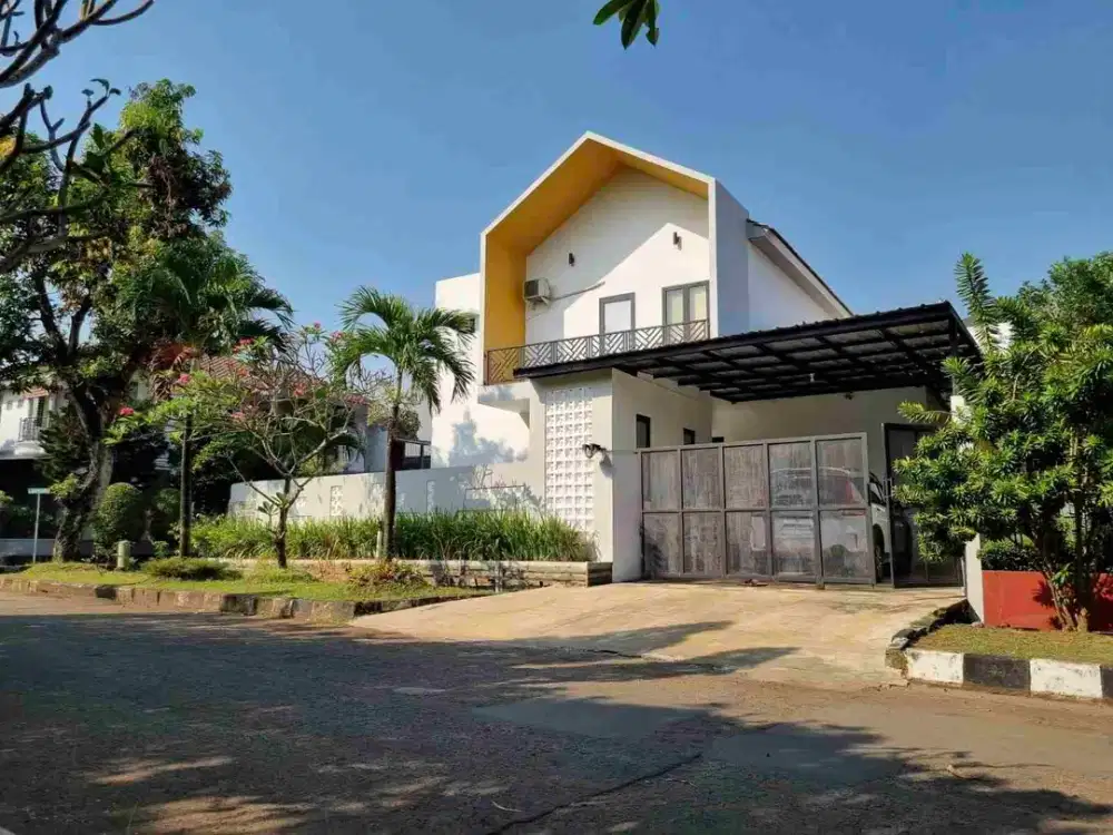 Rumah mewah hook tanah luas 357m di komplek perumahan cikunir jatibening