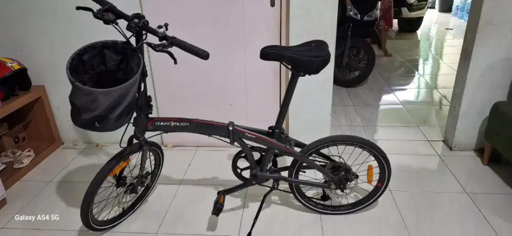 Sepeda Lipat Second