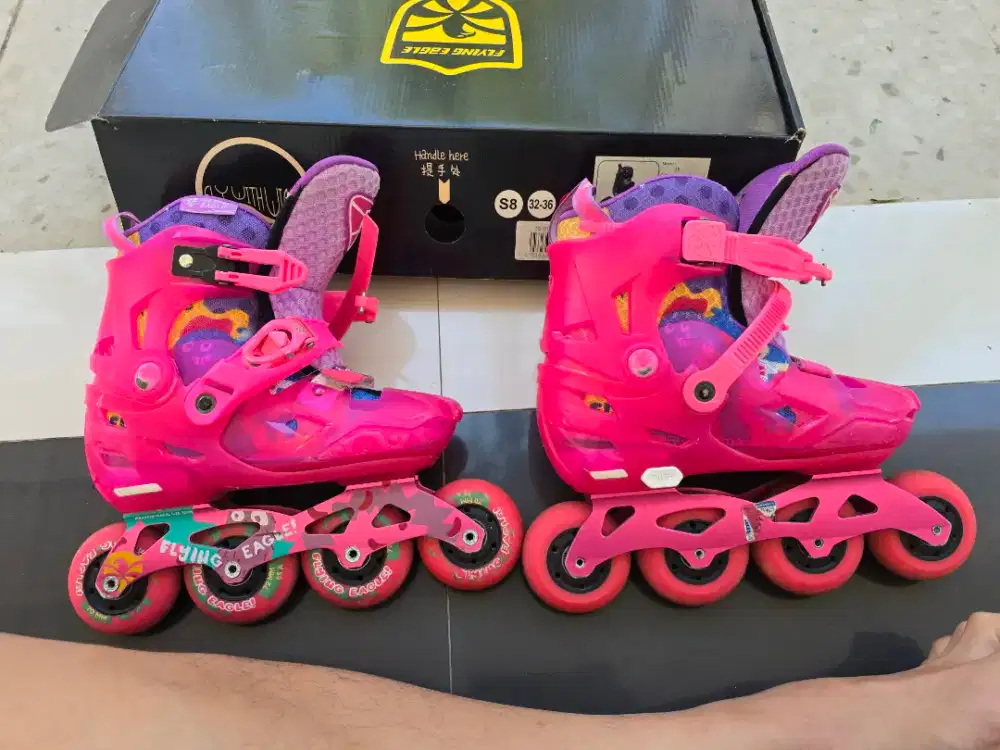 Flying Eagle S8 PINK freestyle Skates Sepatu Roda