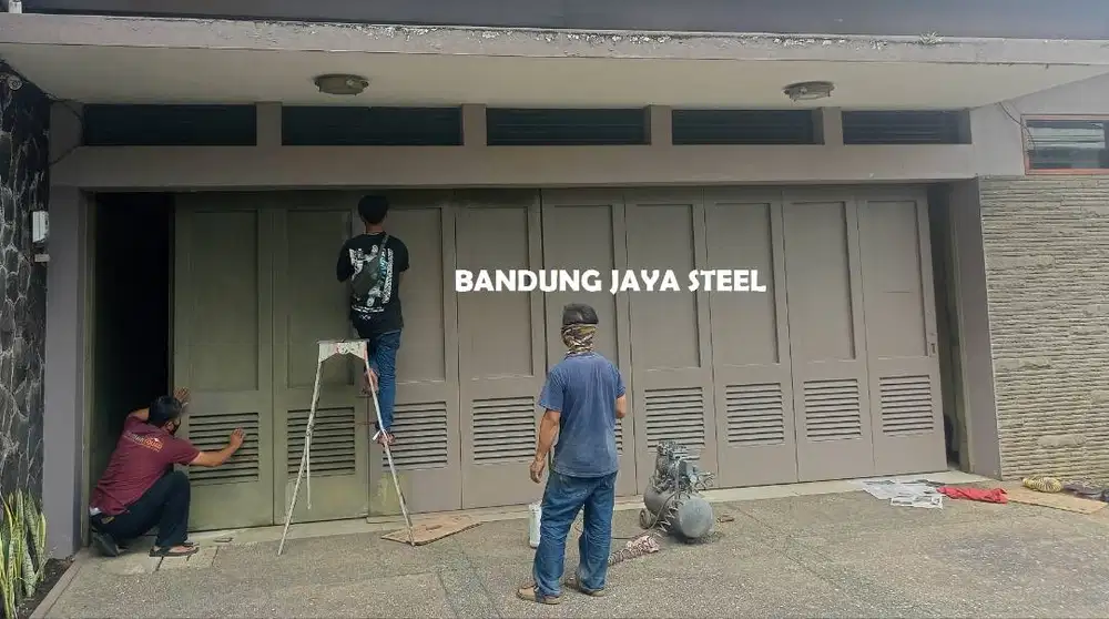 Service dan Perbaikan Pintu Garasi Sliding Geser Henderson Bandung