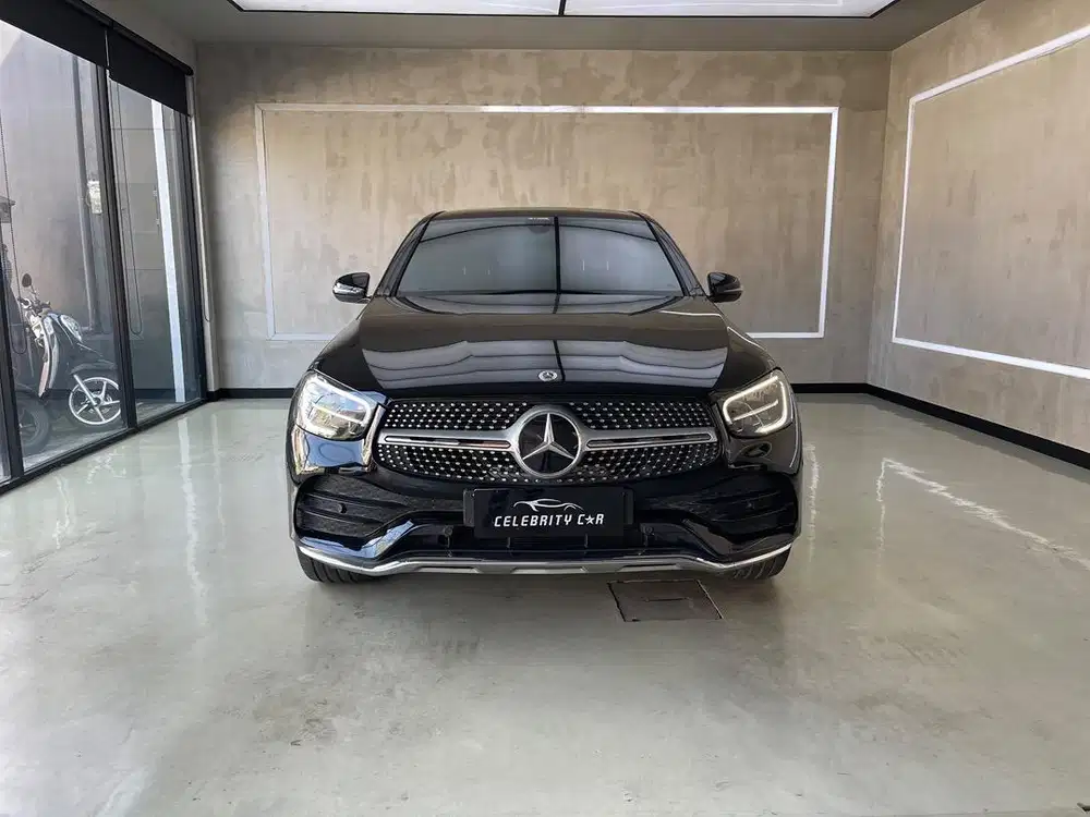 MERCEDES-BENZ GLC 300 4MATIC COUPE A/T 2022 HITAM METALIK