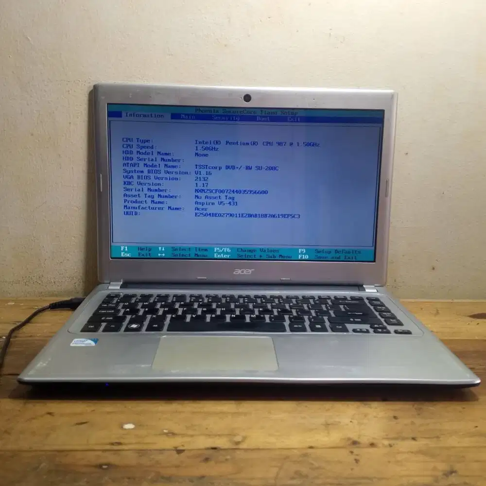 Acer Aspire V5-431 intel Pentium CPU 987 MINUS