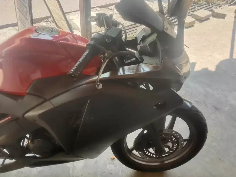 Honda CBR150old Thailand lokasi Cilebut bogor