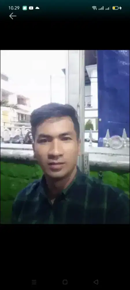 Barang kali ada yg butuh supir prilen saya siap kerja