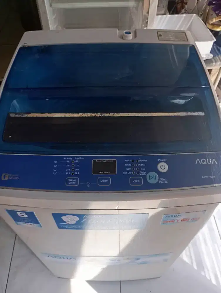 Mesin cuci 1tbaung merk Aqua