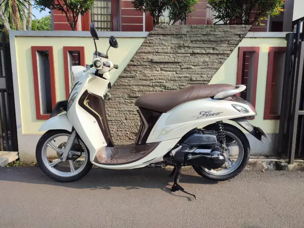 FINO PREMIUM TAHUN 2016 PLAT DEPOK CINERE