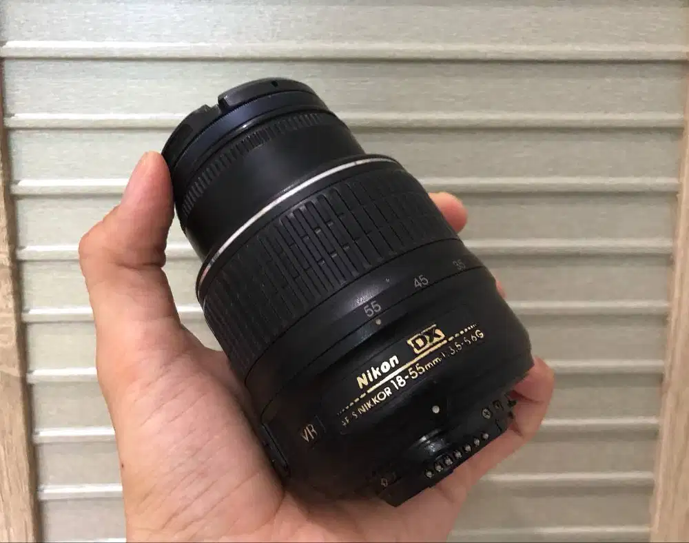 Lensa Nikon 18-55mm VR