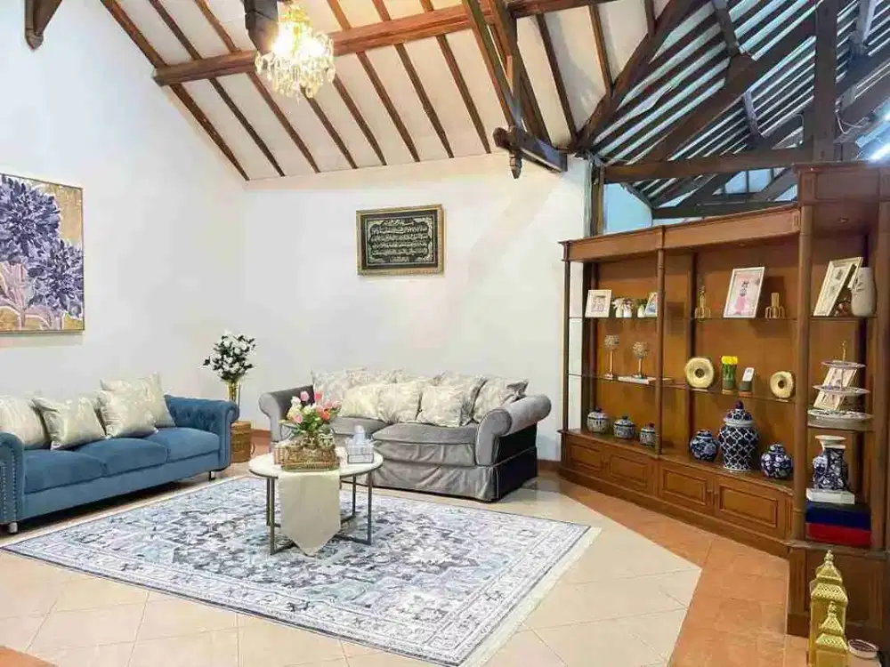 Dijual Rumah Siap Huni di Cireunde Tangerang Selatan