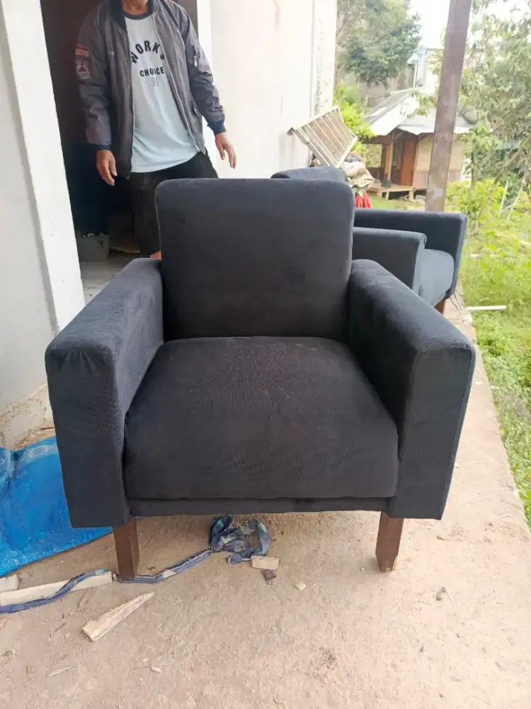 Jasa renovasi sofa