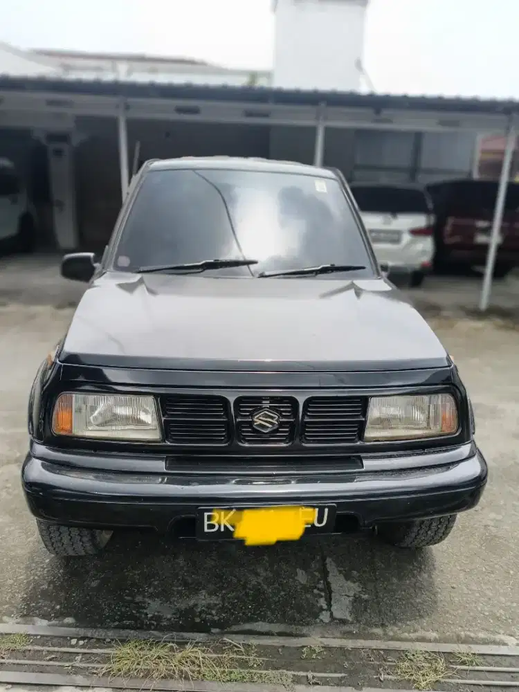 Suzuki Escudo Nomade thn 1997 ,tgn 1 dari baru