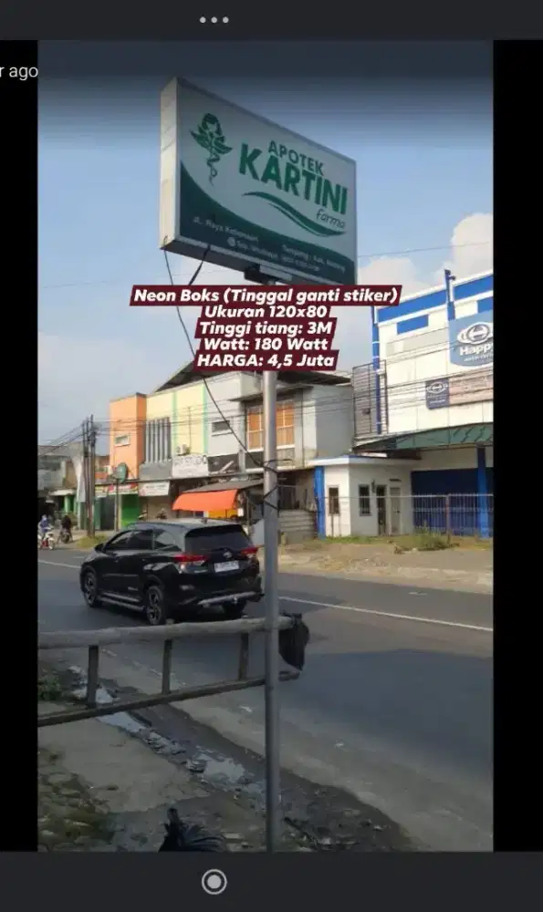 Neon boks dan tiang