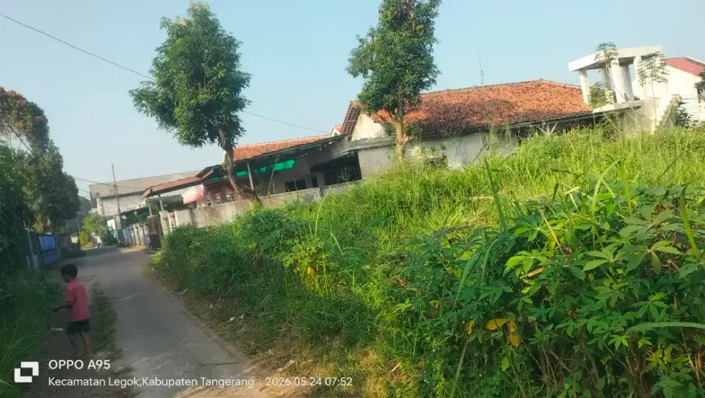 Di jual tanah lokasi strategis area legok