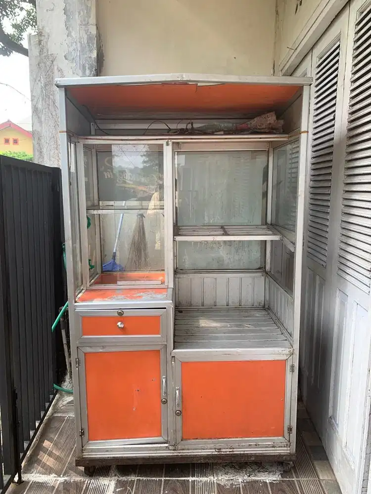 DIJUAL CEPAT GEROBAK ETALASE ALUMUNIUM+KACA