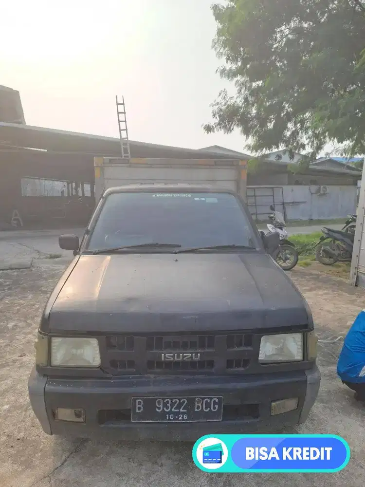 Isuzu Panther box 2011 Diesel