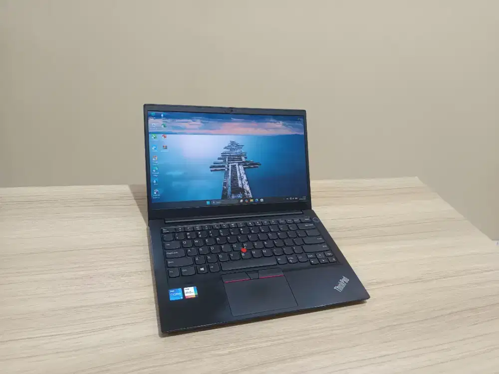 Thinkpad core i5 generasi 11 dg SSD 512GB,ram 8gb,murah dan normal