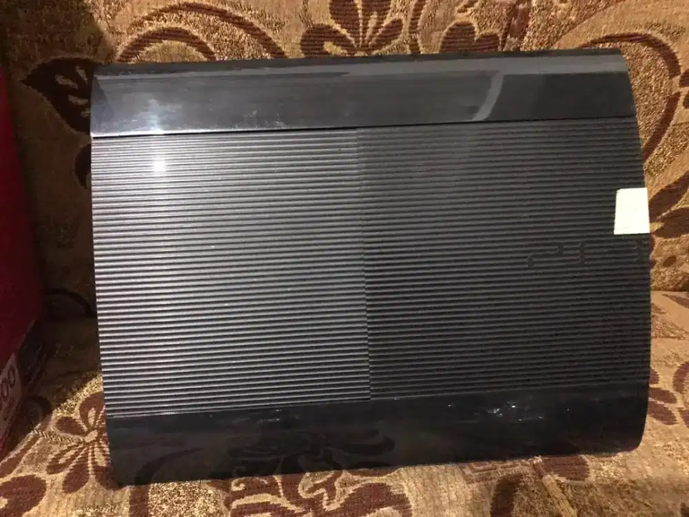 PS 3 super slim istimewa